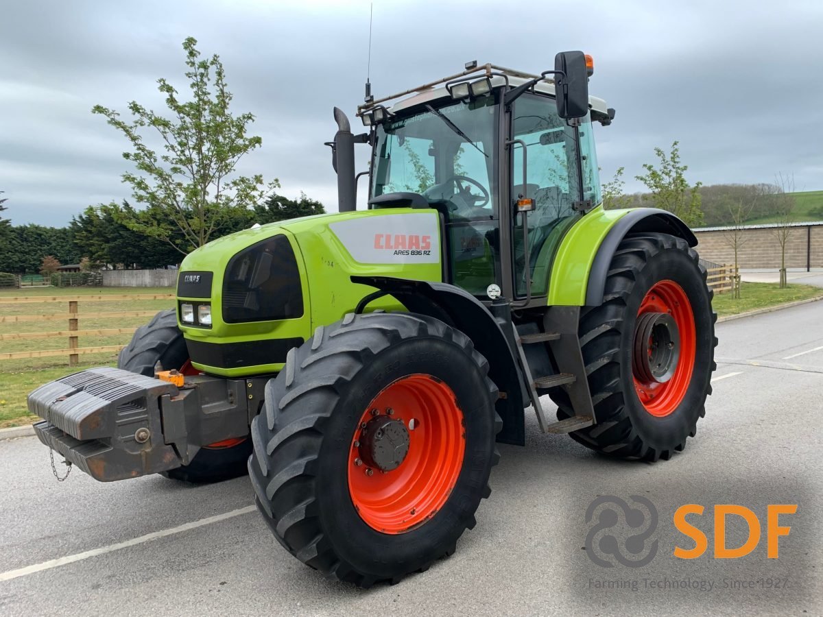 CLAAS ARES 836