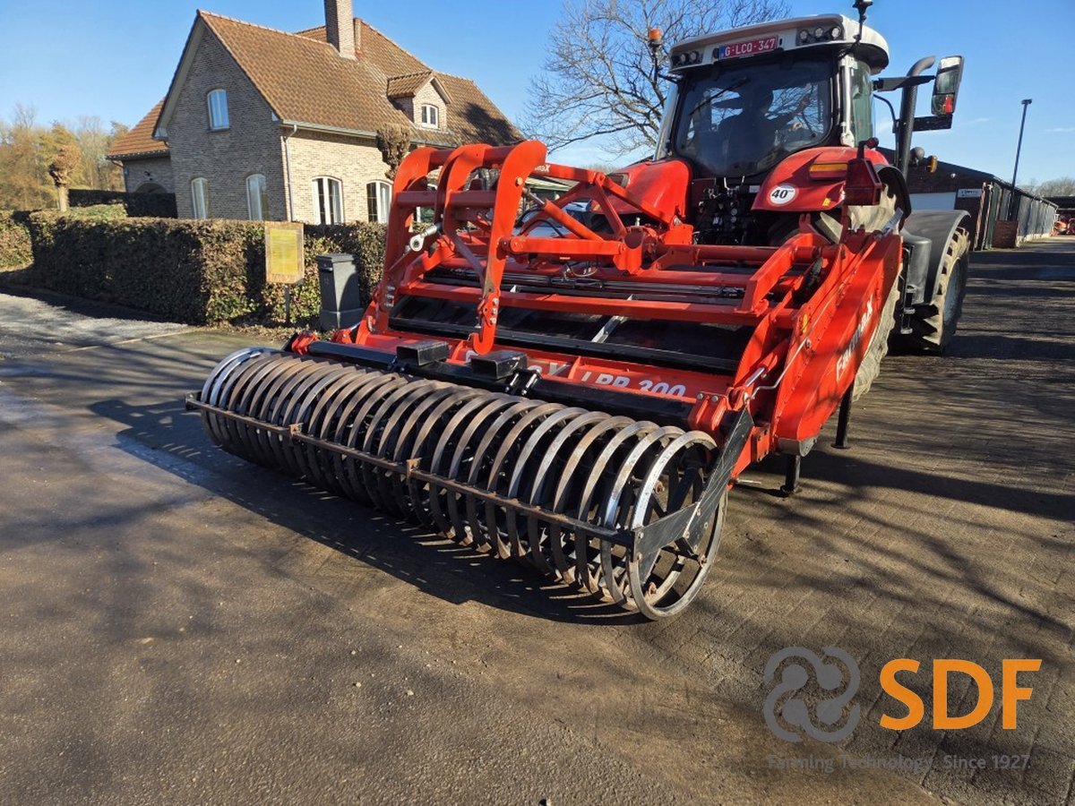 FARMAX LRP 300 PROFI