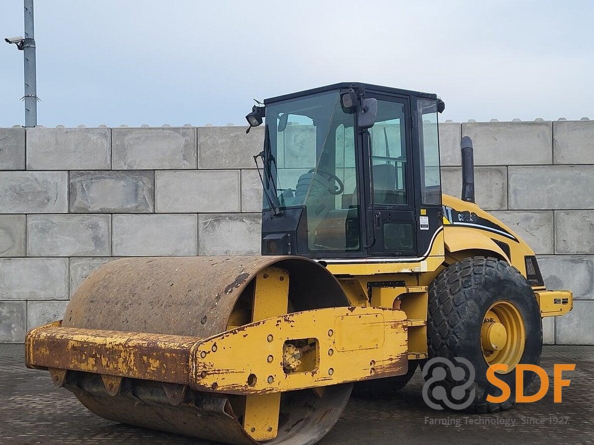Caterpillar CS563 E
