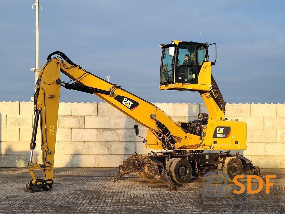 Caterpillar MH3024