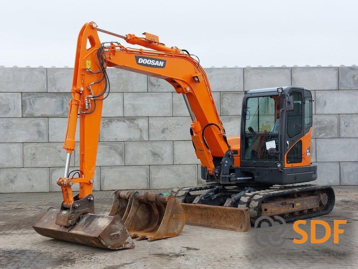 Doosan DX85 R-3