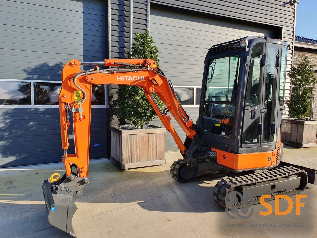 Hitachi Zaxis ZX22U-2 CLR