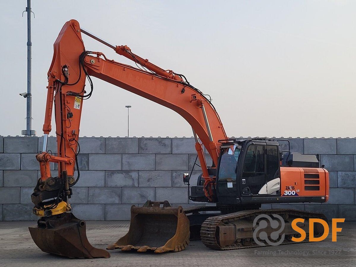 Hitachi ZX300 LC-6