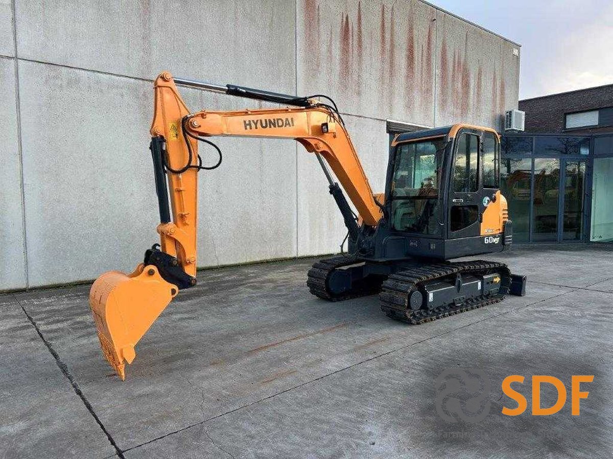 Hyundai R60VS