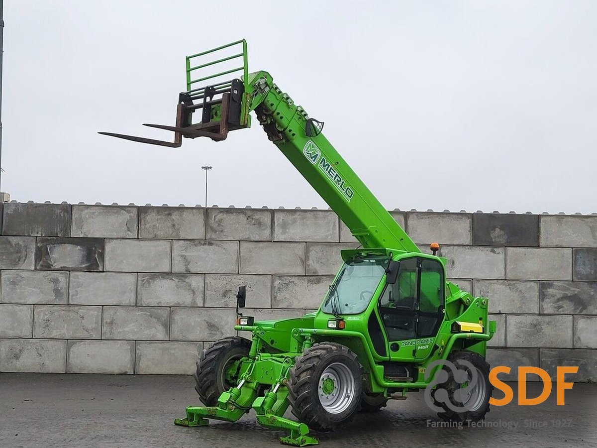 Merlo P40.17